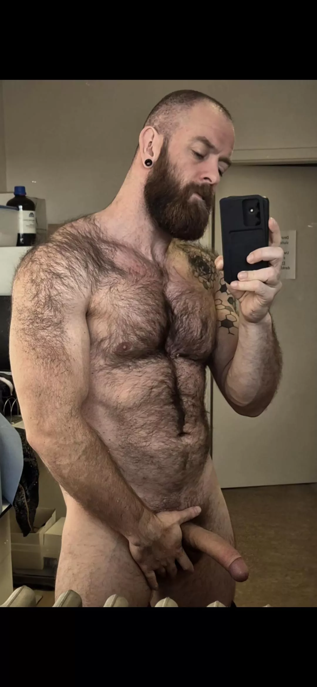 Horny. Enough said 🐻 posted by Jopsa0491