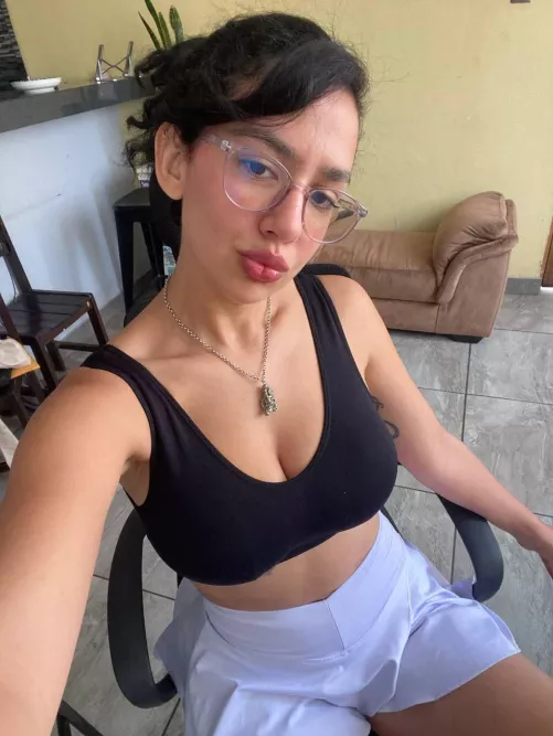 IUTR by gabby_stimulus