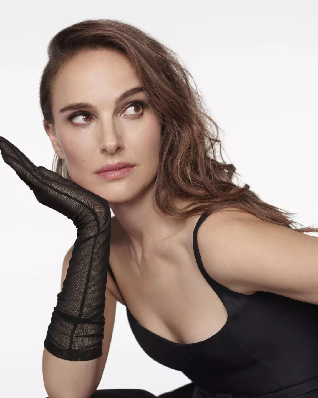 Natalie Portman posted by mj_euro_girl