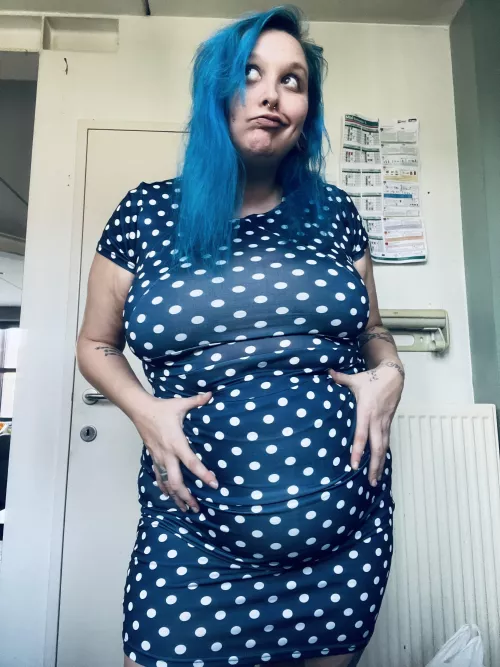 Not pregnant just fat tho by thatgirlnotnextdoor