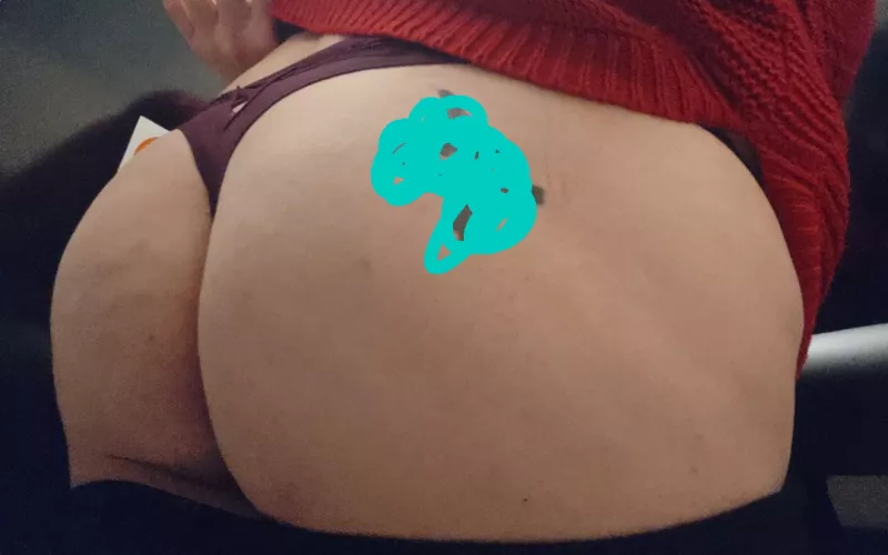 Sneaking off at work to take pics... by RimAroundtheRosie