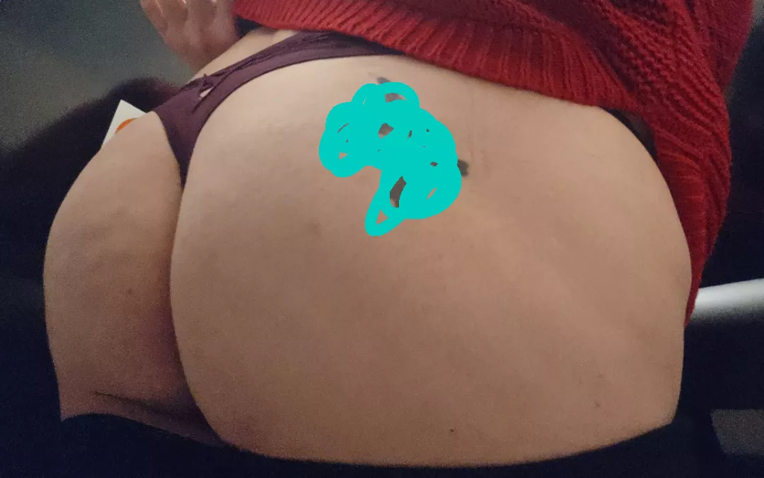 Sneaking off at work to take pics... posted by RimAroundtheRosie