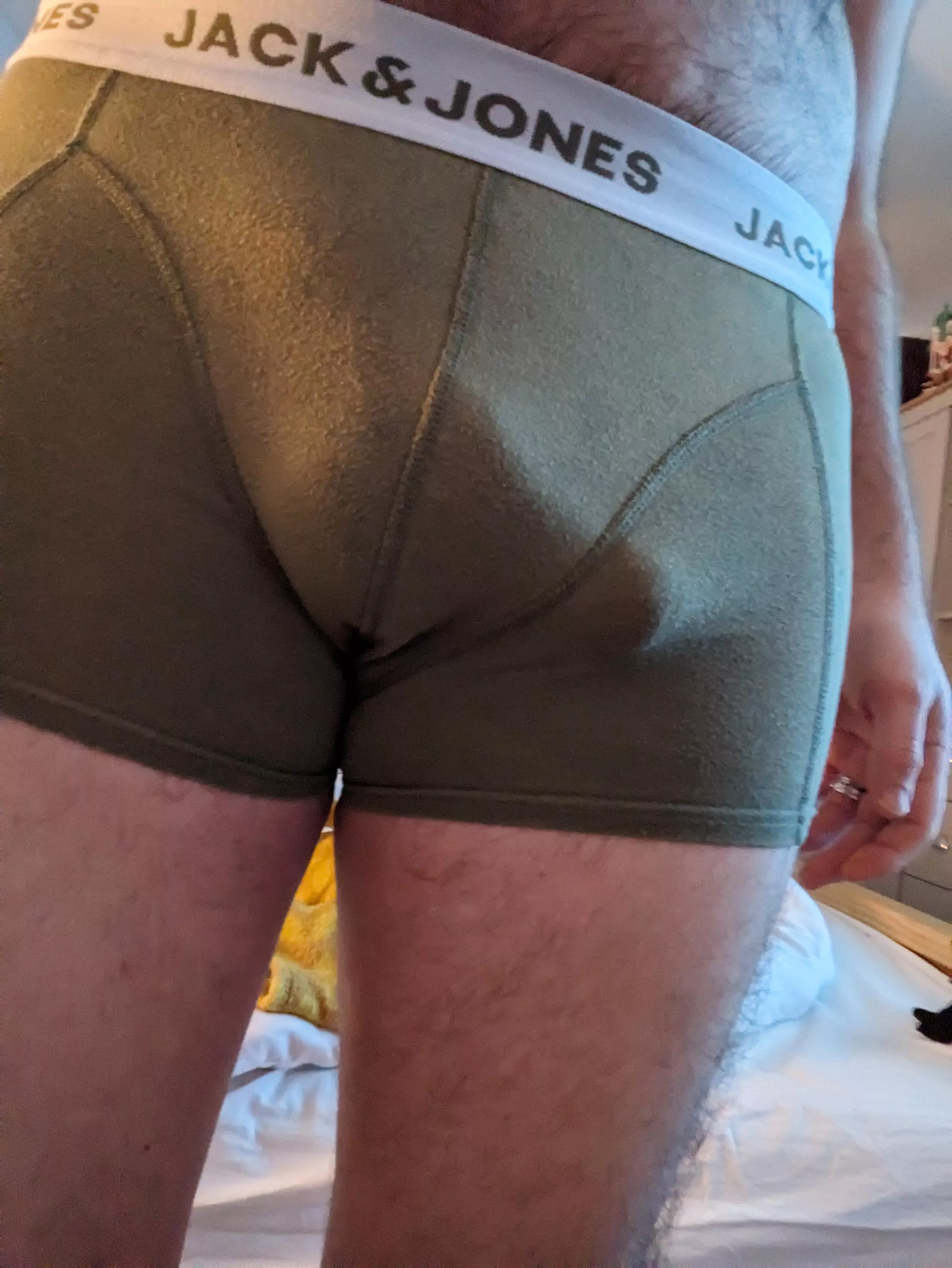 These pants show it off well I think  posted by Responsible_Move7066