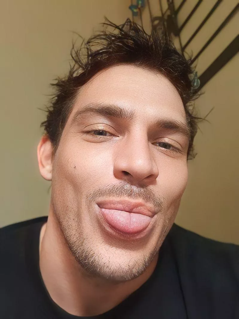 Your youth lies in what you do, like sticking out your tongue😋 posted by Fila4000