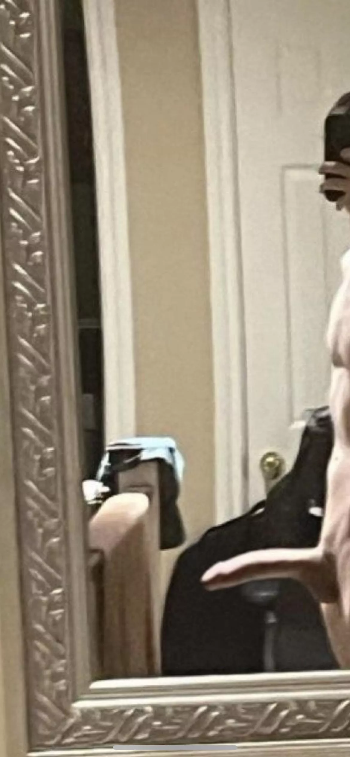 18. Message for my snap if you can suck this dick posted by chickensorfeathers