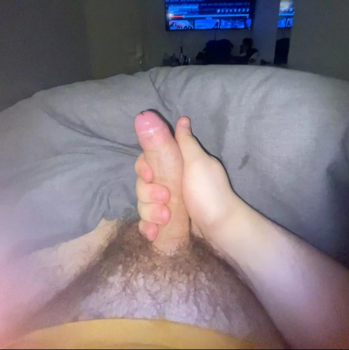 18 top only interested in bottom boys hmu @benwallace95 posted by Temporary_Loan_3402