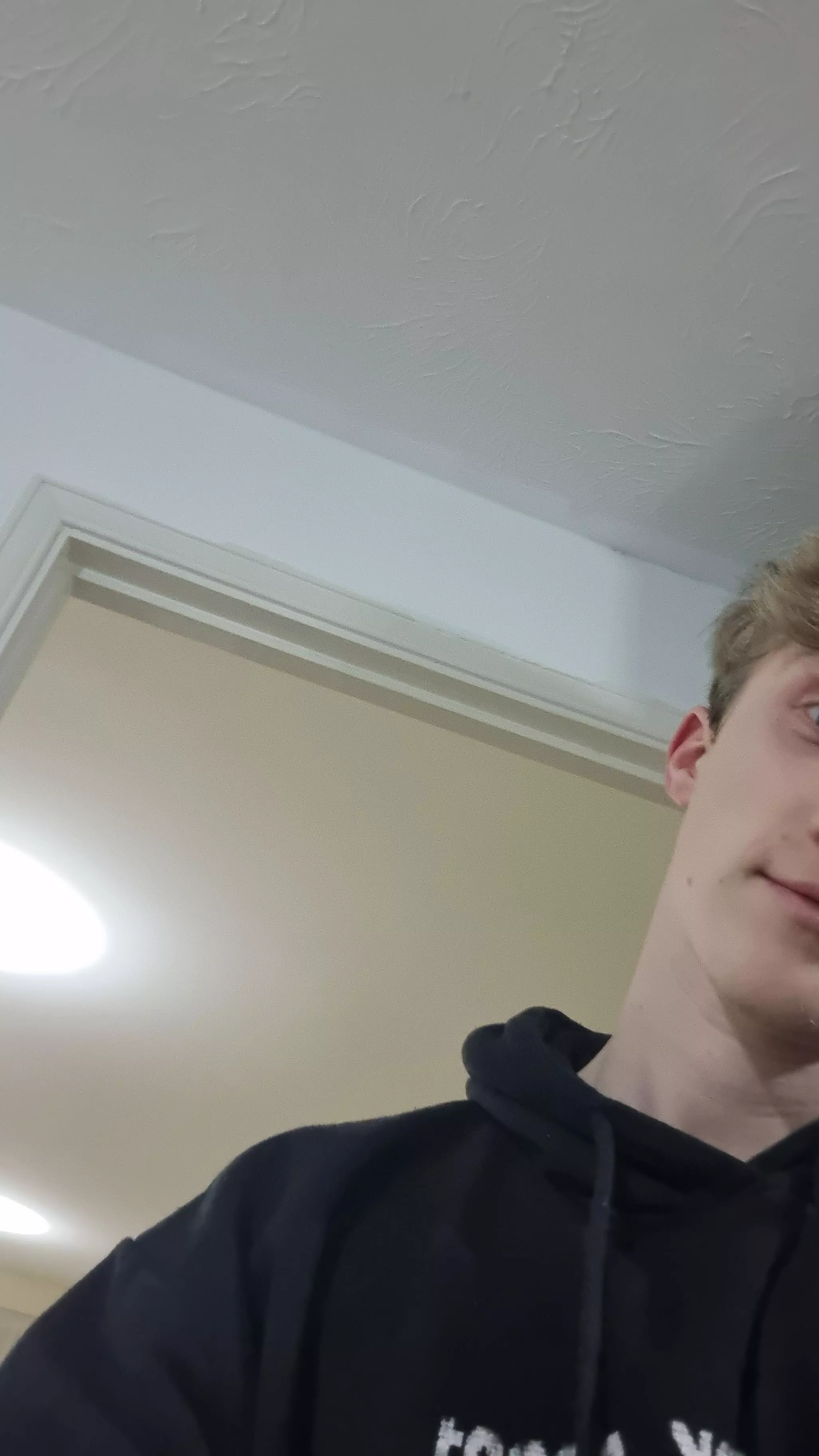 22 UK Straight guy here bored af looking for a gay bottom friend to get to know if you're around my age or younger hmu  posted by FormerClimate9266