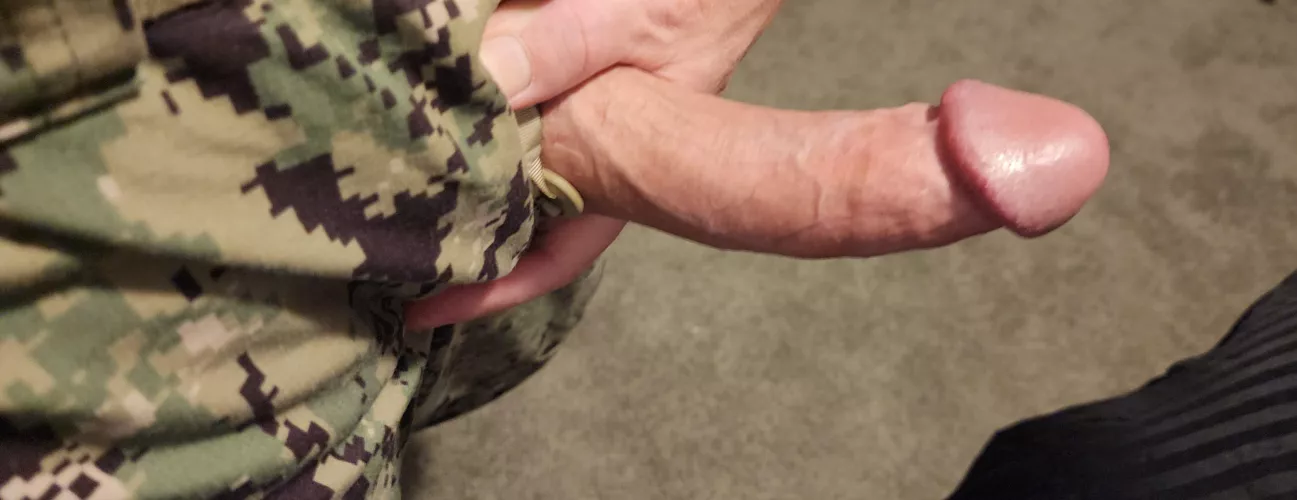 (42) Thick Thursday's...is that a thing?  by throwaway2341678