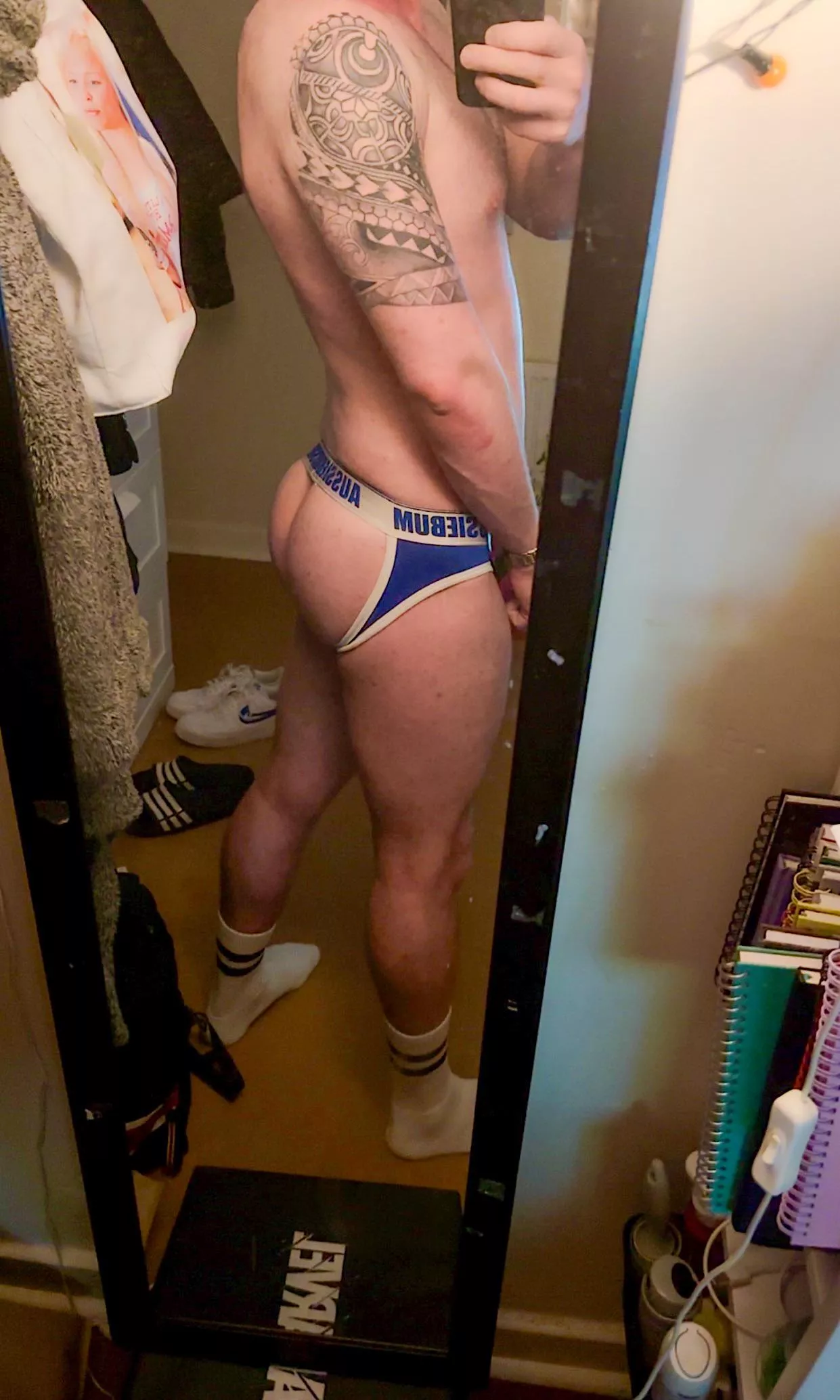 Anyone for a little spoon?  posted by LagosSlam