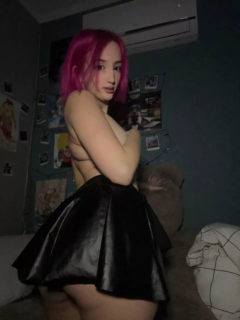 Bend me over and teach me a lesson posted by AwayVeterinarian7328