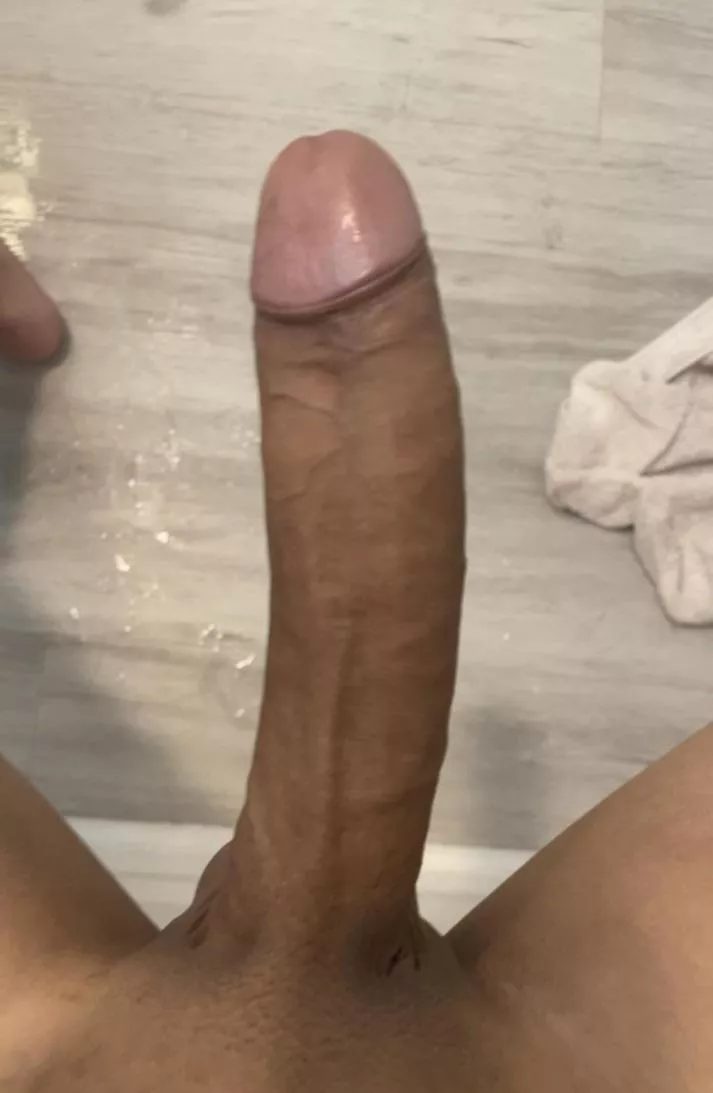 Come blow my 19yr old dick 😩 posted by bbc19yr