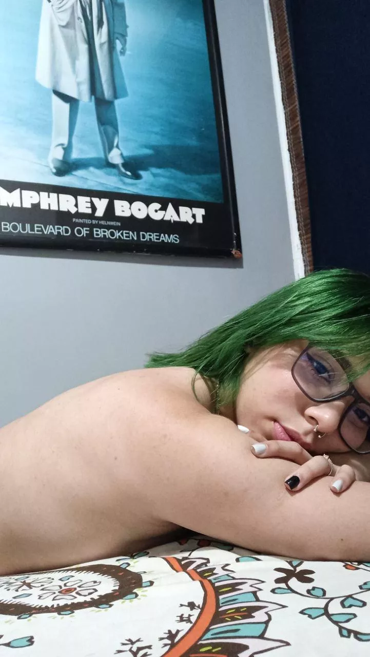 Did you order a naughty 18 yrs old posted by MaddisonMadness