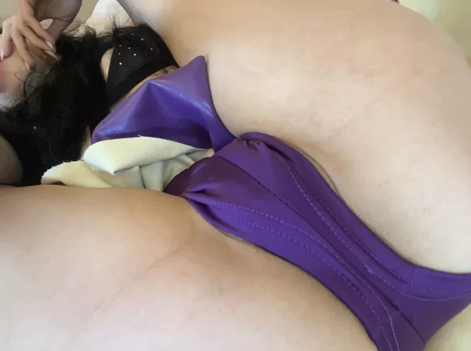 Do I need thinner undies to post here? by sotcik