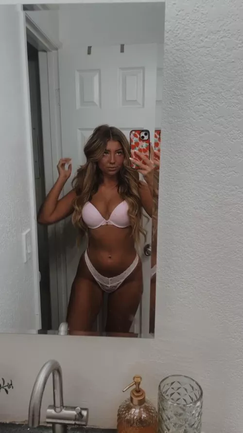 Do you find me hot enough to fuck? by Gribaudodr