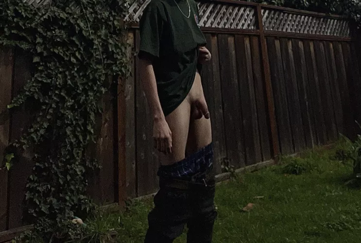 faceless👤 by HollowDirt6FeetUnder