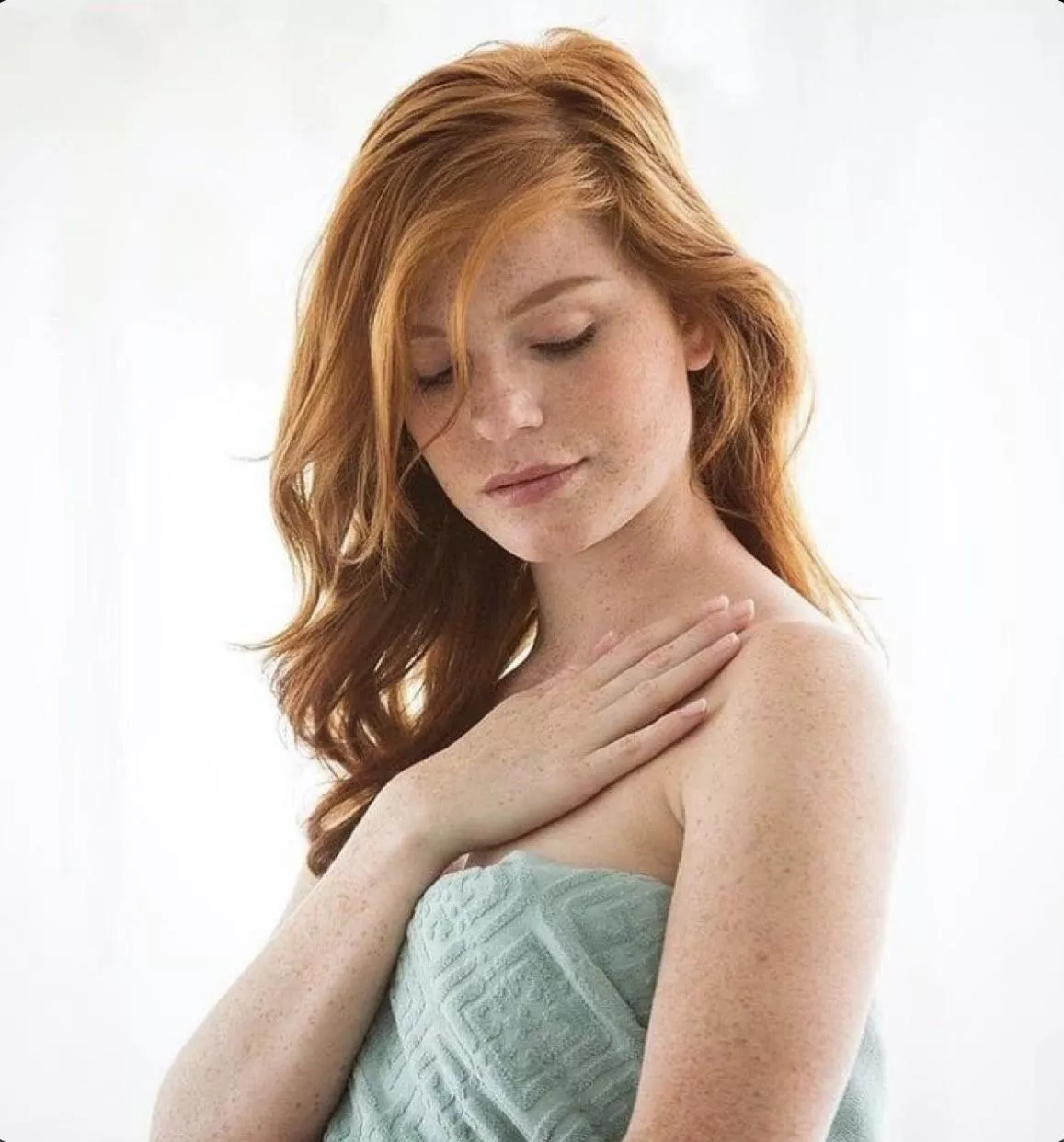 Goddess  posted by ResponsibleAd1697