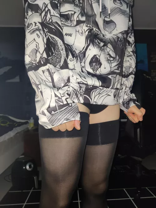 Hewwo...🥺 by Specialist-Top5058