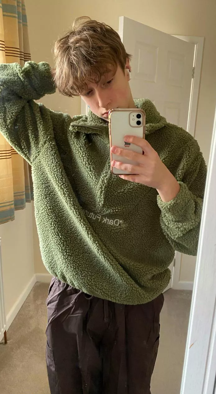 hey need new people to talk to:) posted by nate_1093