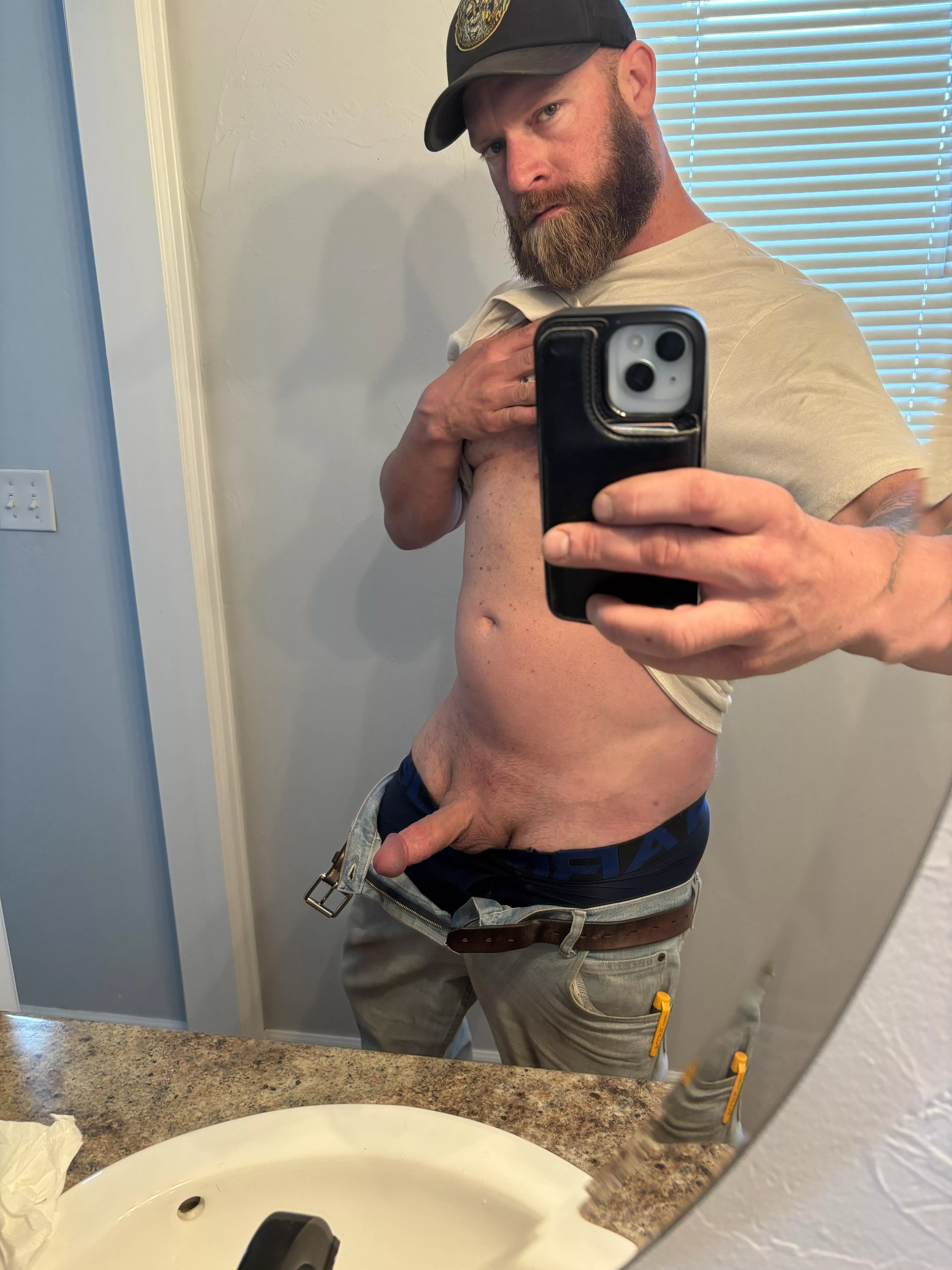 Heyy everyone [35] posted by Weak_Material399