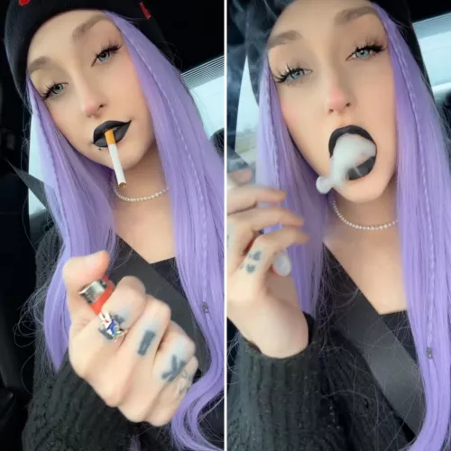 Hi 🖤 by TheEnchantrixxx