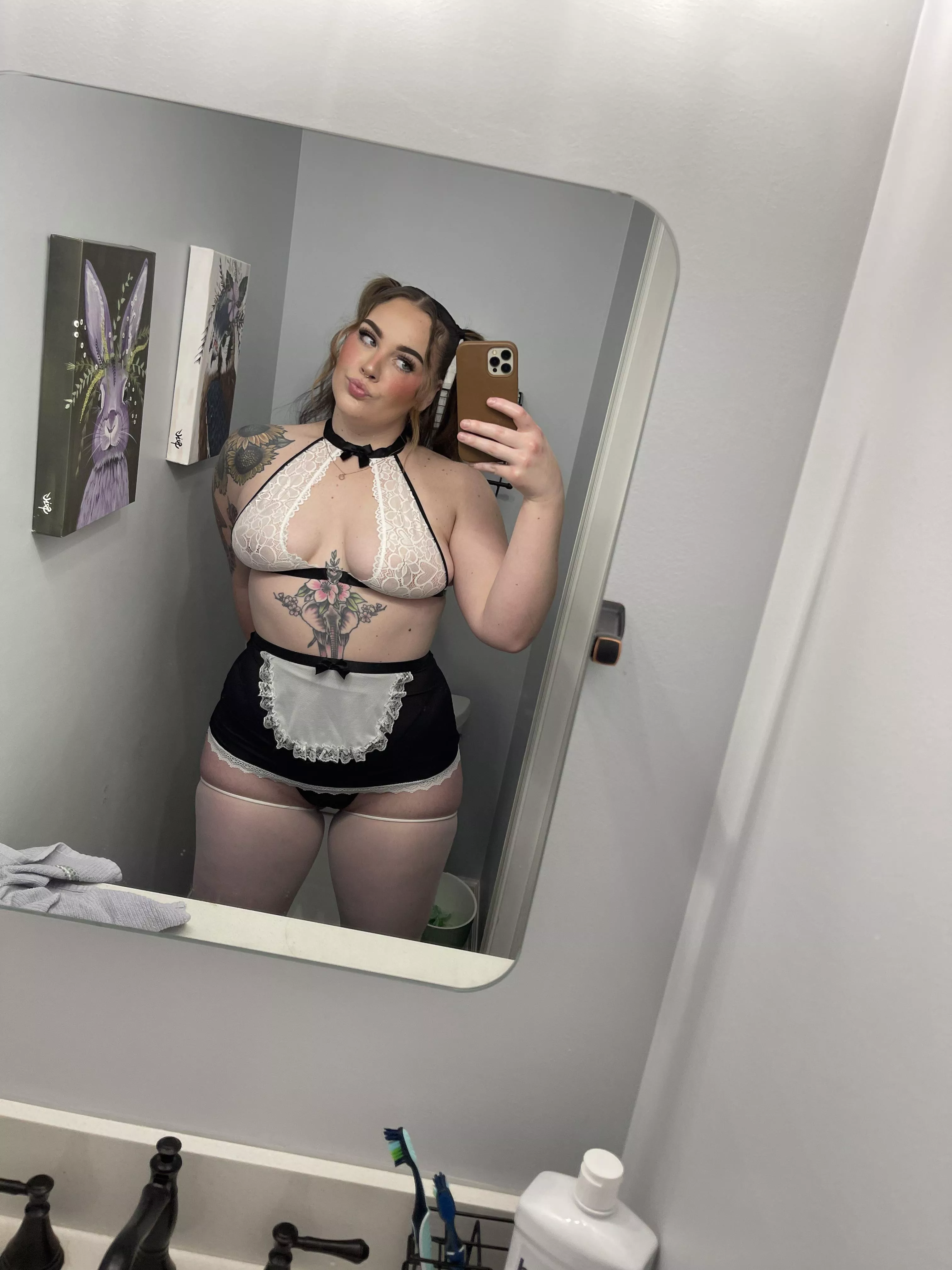 I have wide hips for breeding posted by lulbabymar