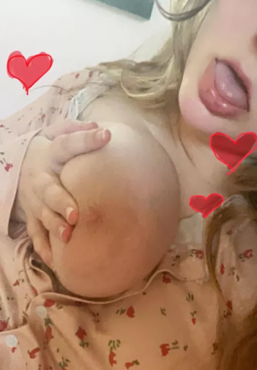 i just wanna please you , mommy 🤭! by Great-Section-7577