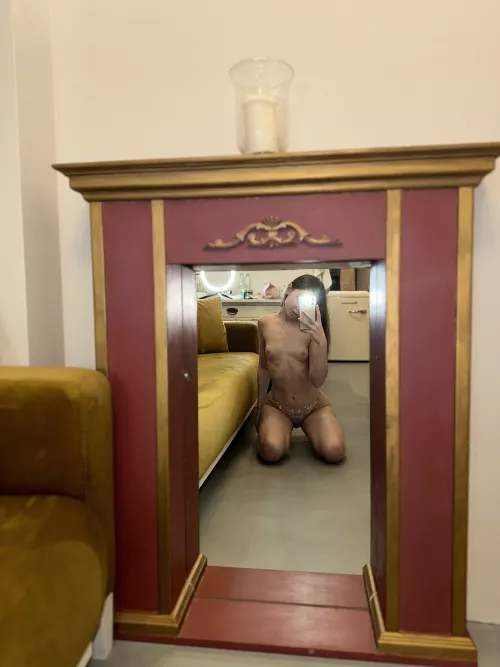 I like to take nude pictures by esabae