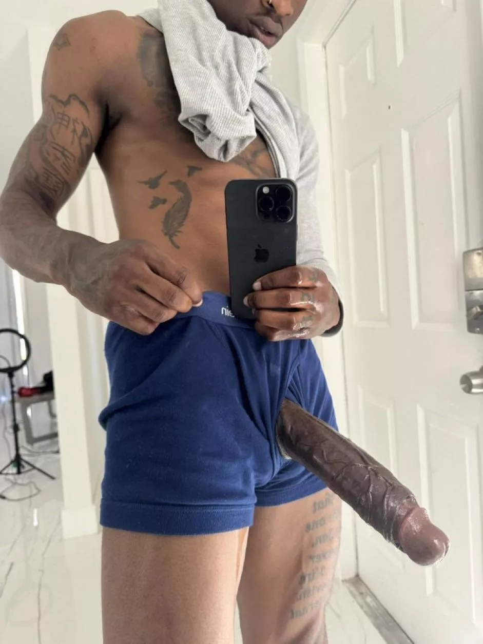 I wanna make your hole cream💦 🕳️ posted by Far_Concentrate5572