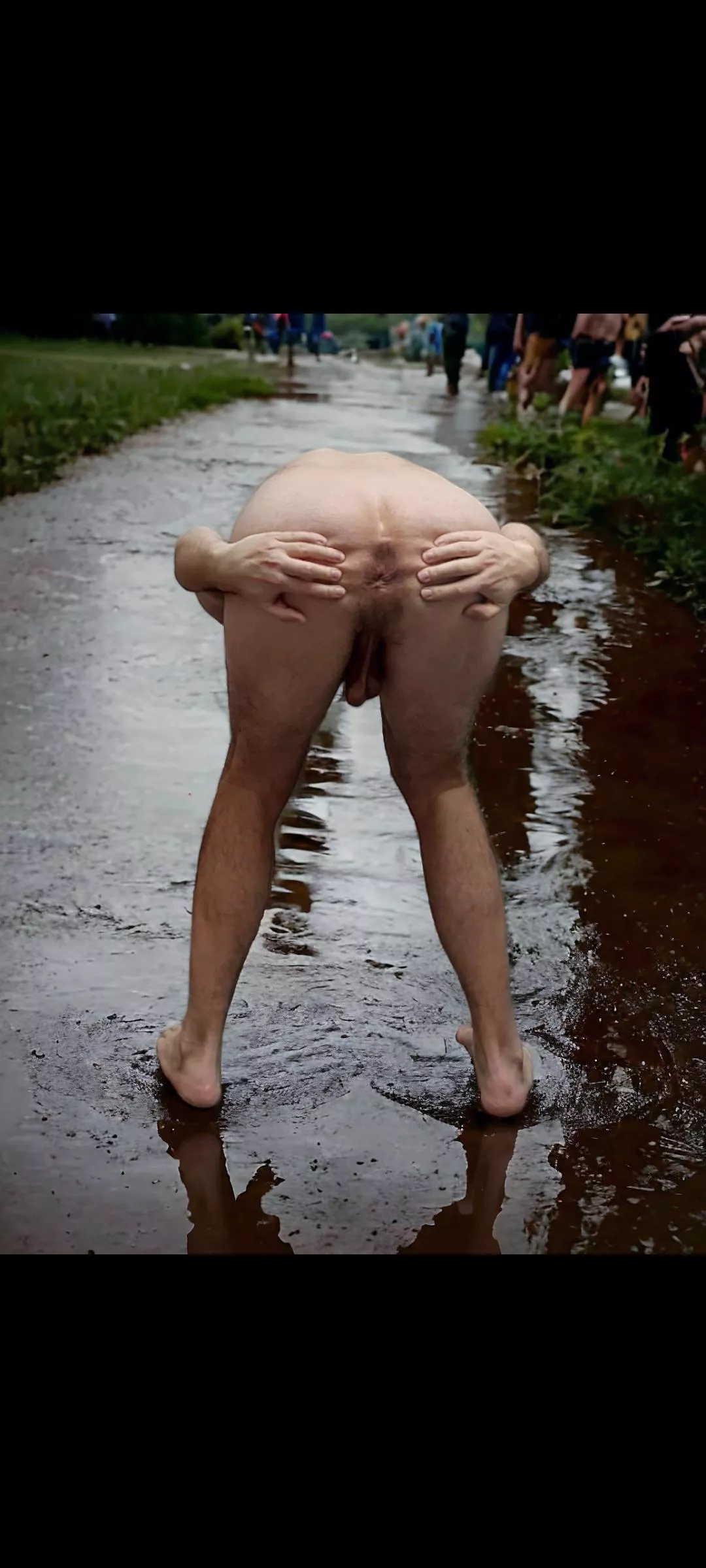 I was drunken at a festival and my friends told me they take a pic  posted by Acrobatic-Bobcat5623