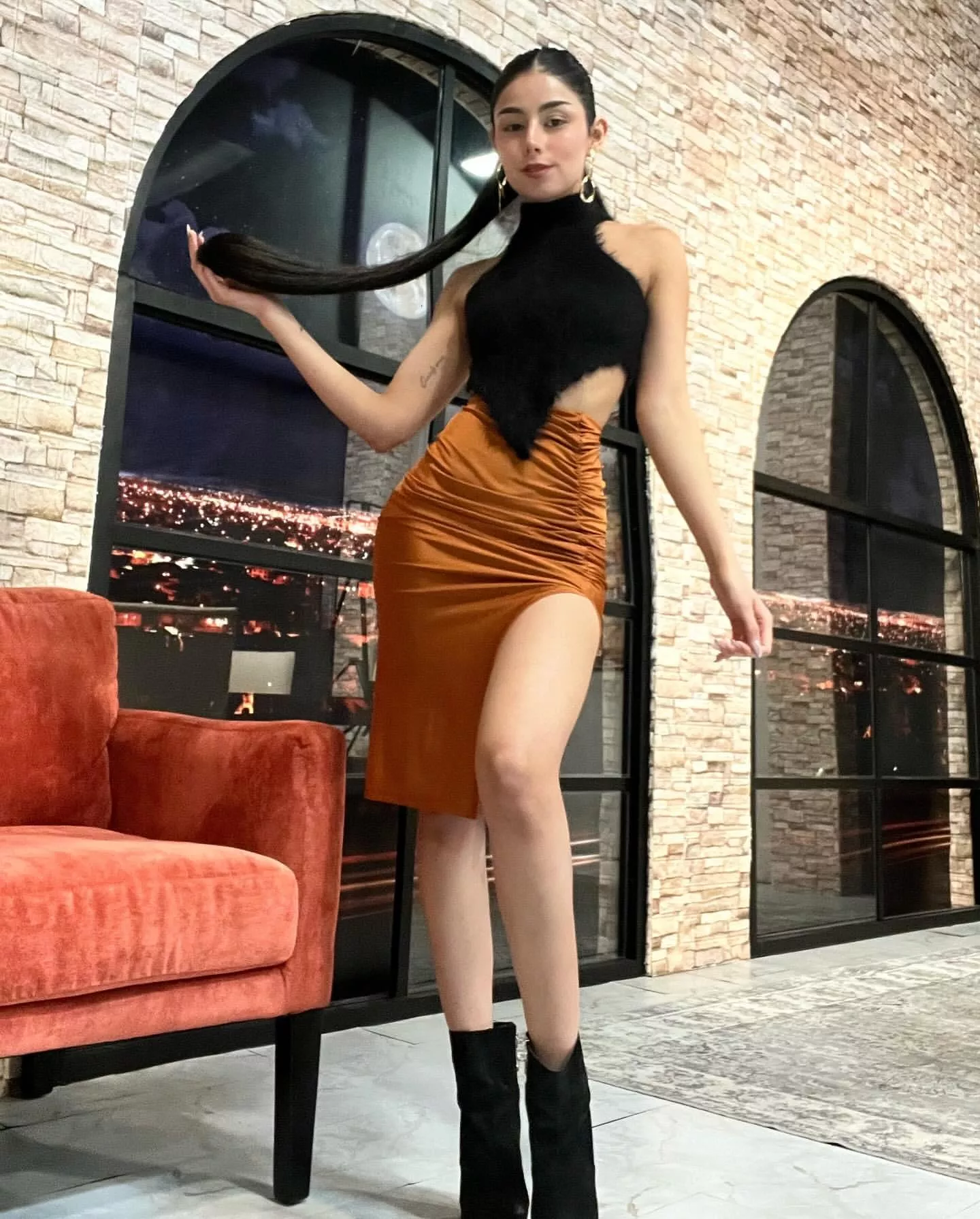 I wouldn't mind throwing my legs over you posted by JustlyUnsteady