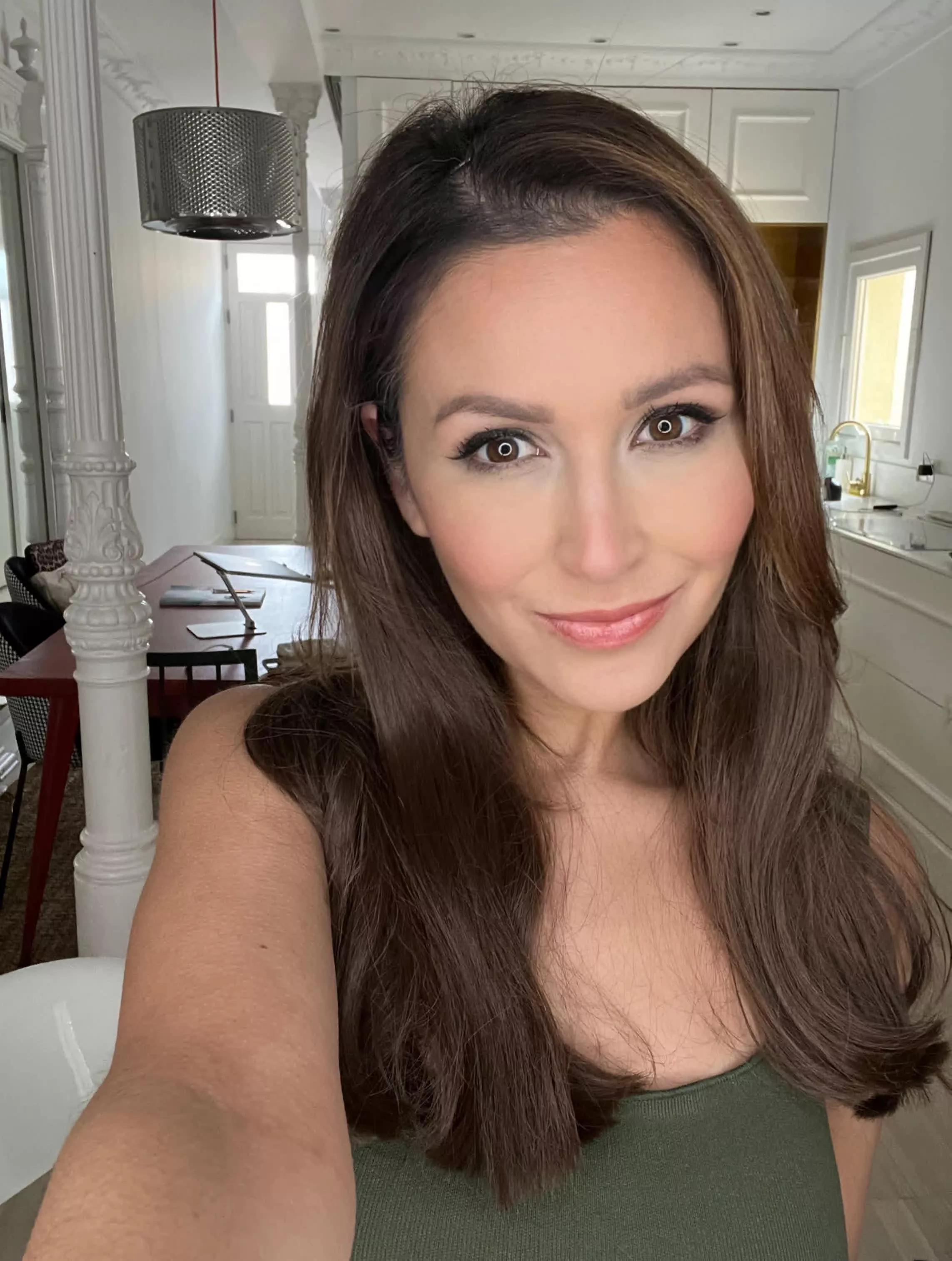 Keeping it classy posted by FrostedFernx