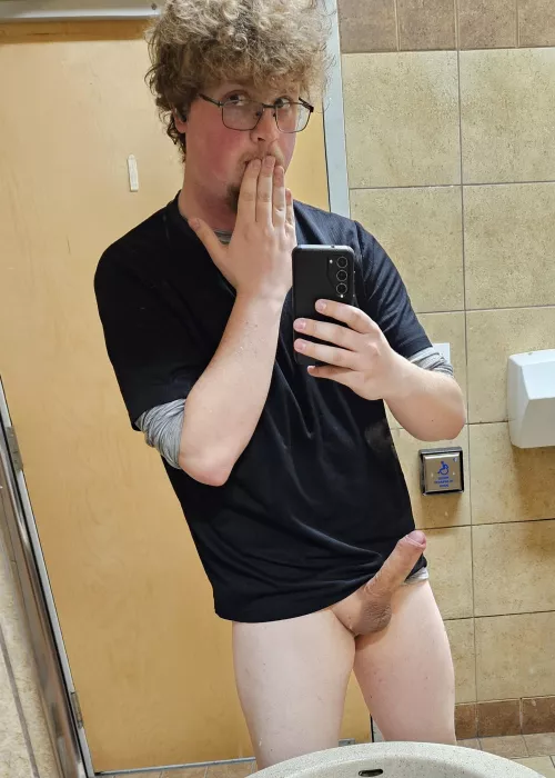 Lost my pants somehow uh oh by CaptainCnote