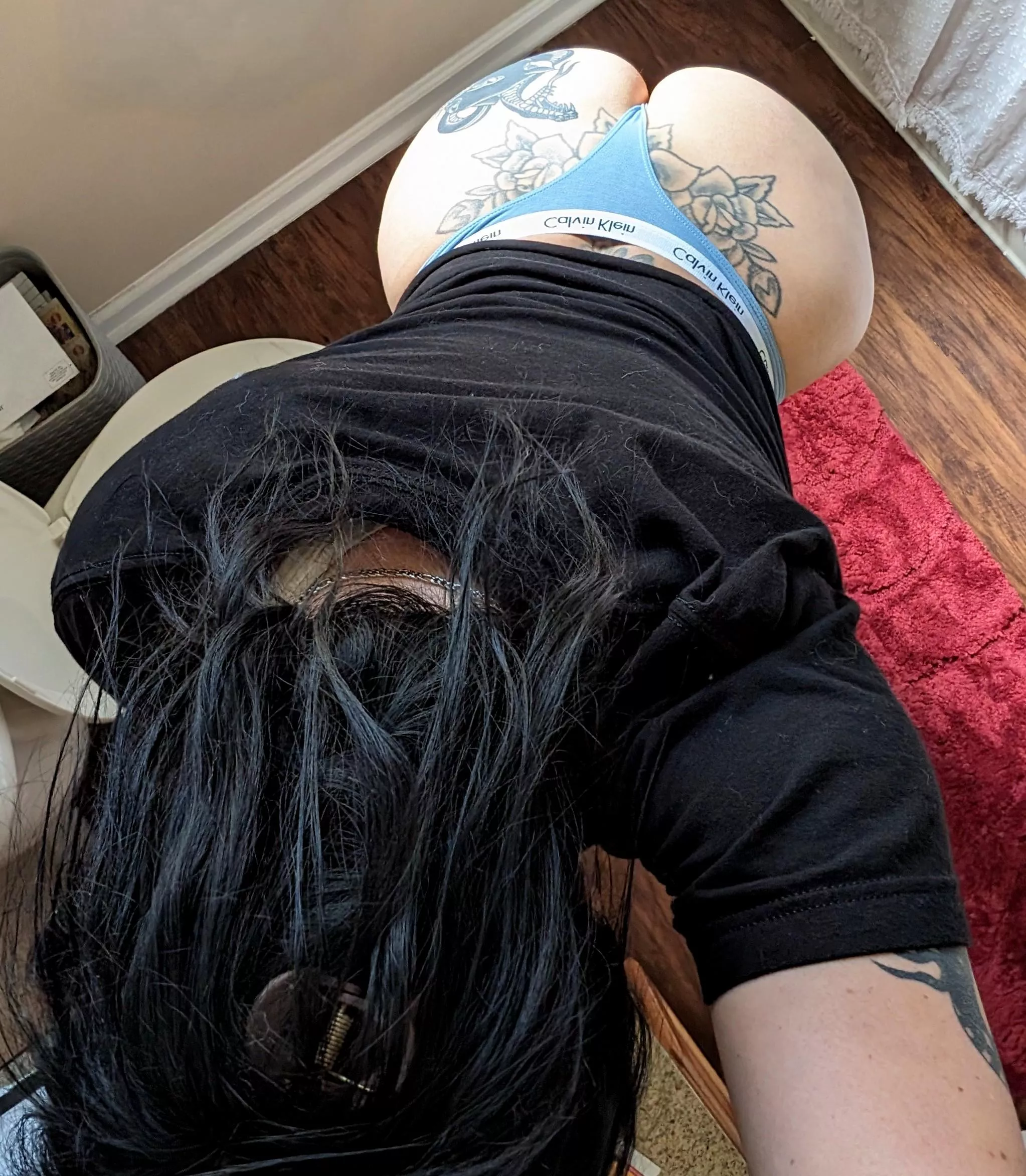 Pulled tight!  posted by Limp_Trifle_9832