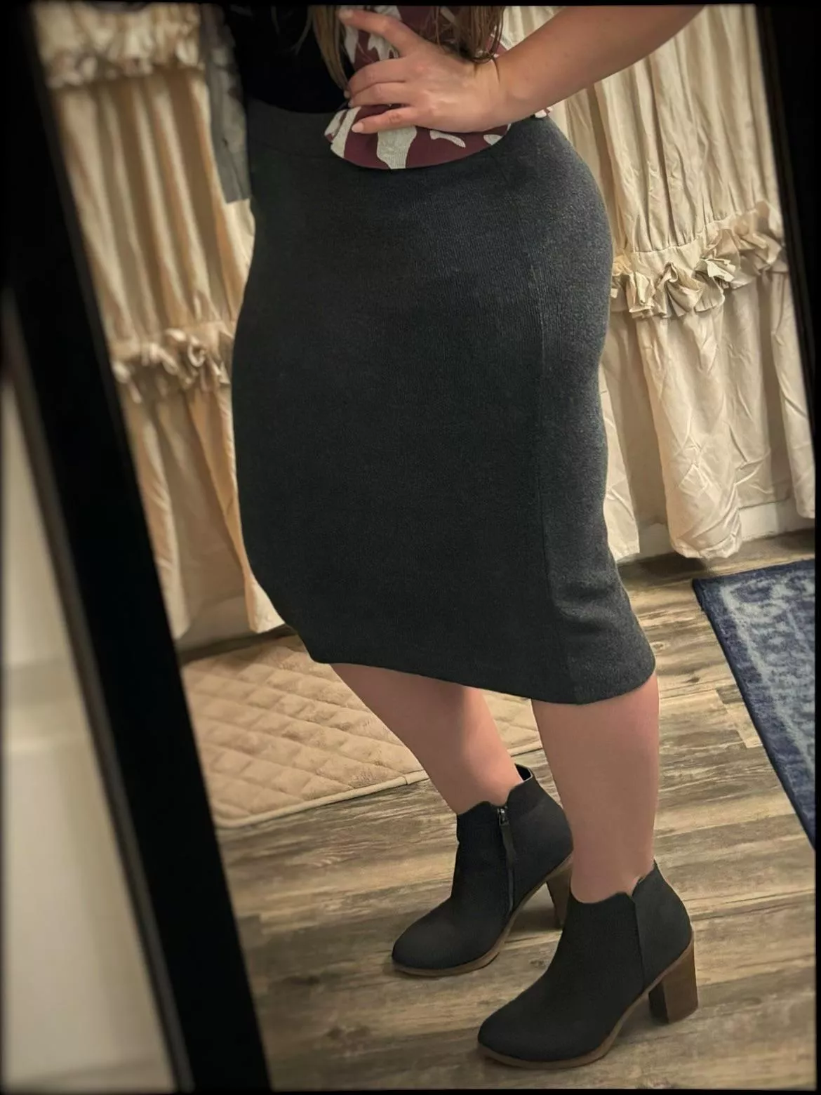 Some comfy heeled bootys for the color temps 🥶 posted by AZ_Heel7Wife