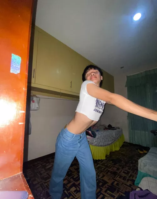 Thin and tiny❤ by NarcissisticJes