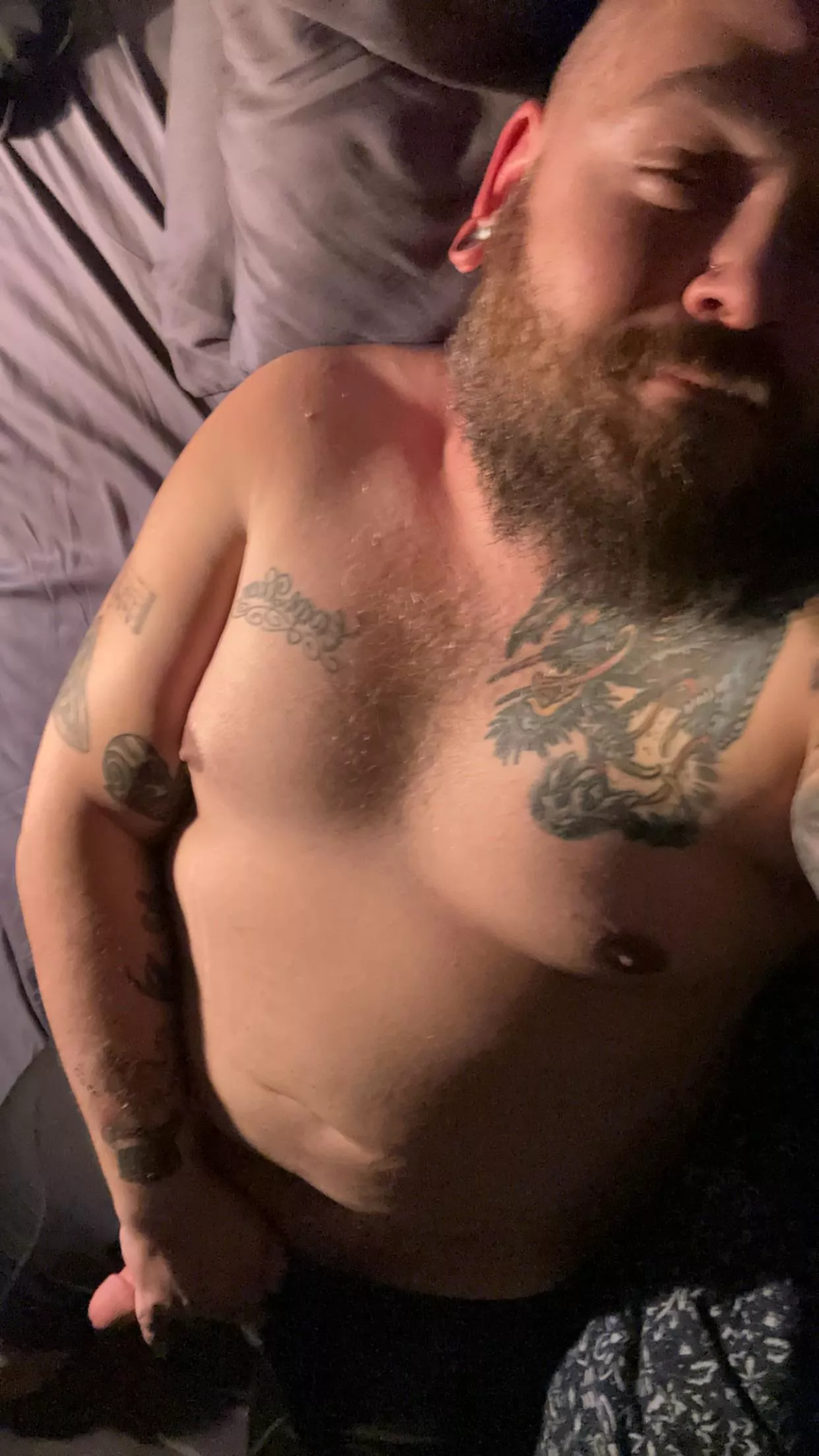 Wanna stay in bed all day? posted by SnooCauliflowers6322