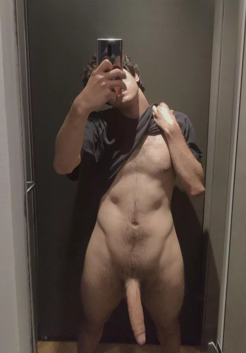 Want more?🤤 posted by SmirnoffIcy