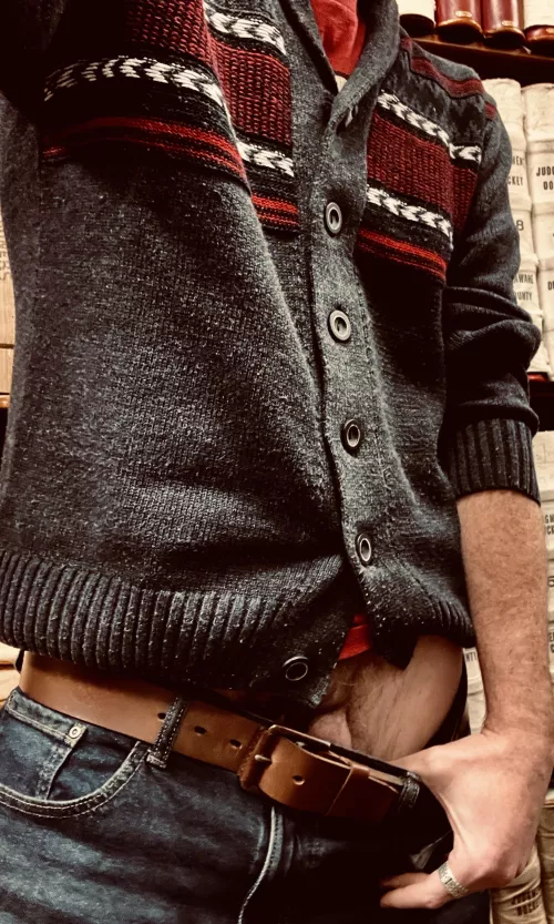 What is the rule? If you go commando at work you have to prove it? [43] by throwaway20221969