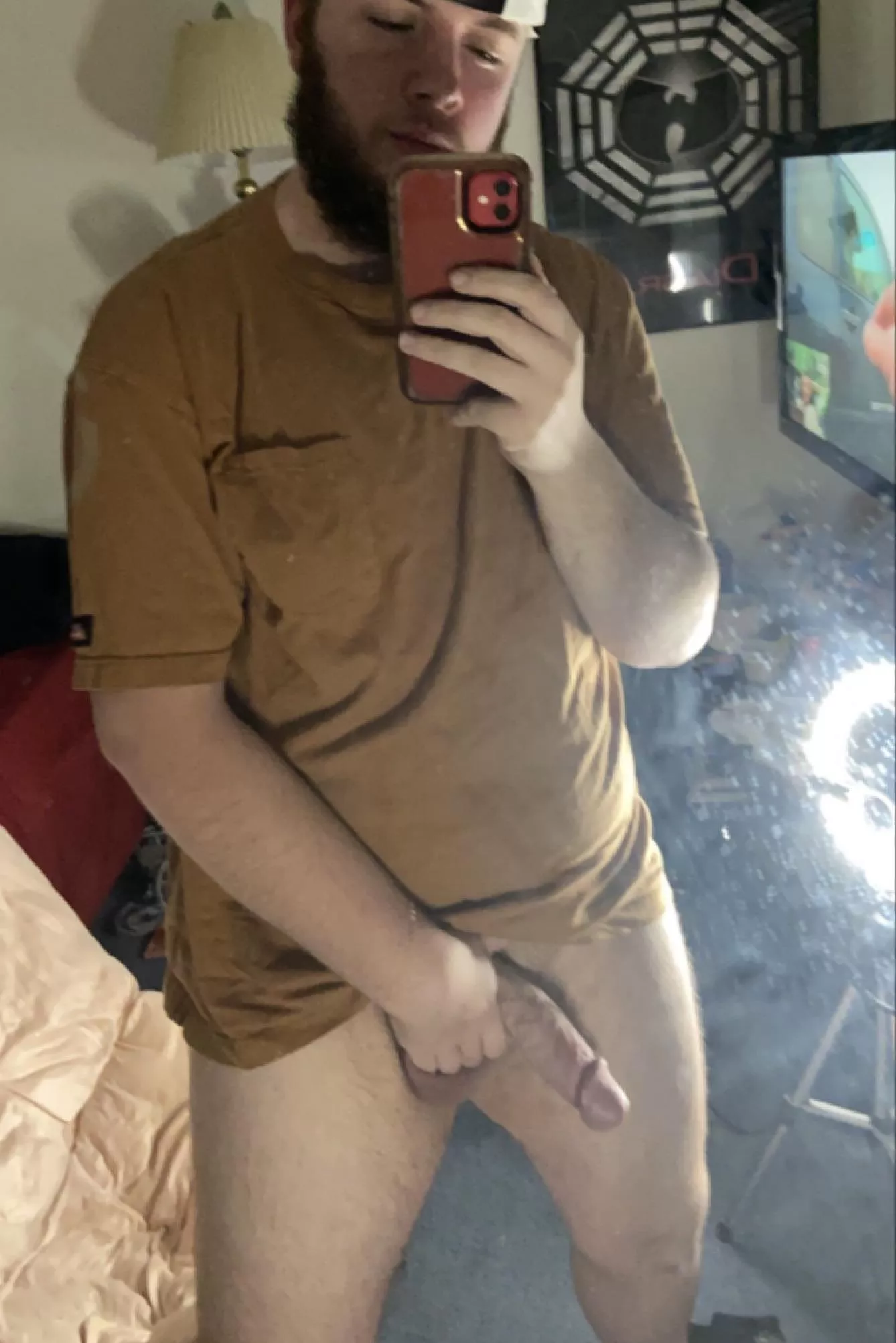 25 M, Bored on a Thursday night.  posted by BigNThick_