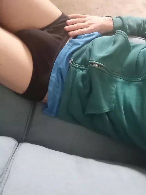 Another day another pair of hanes bikinis 😇 by Twig-nasty