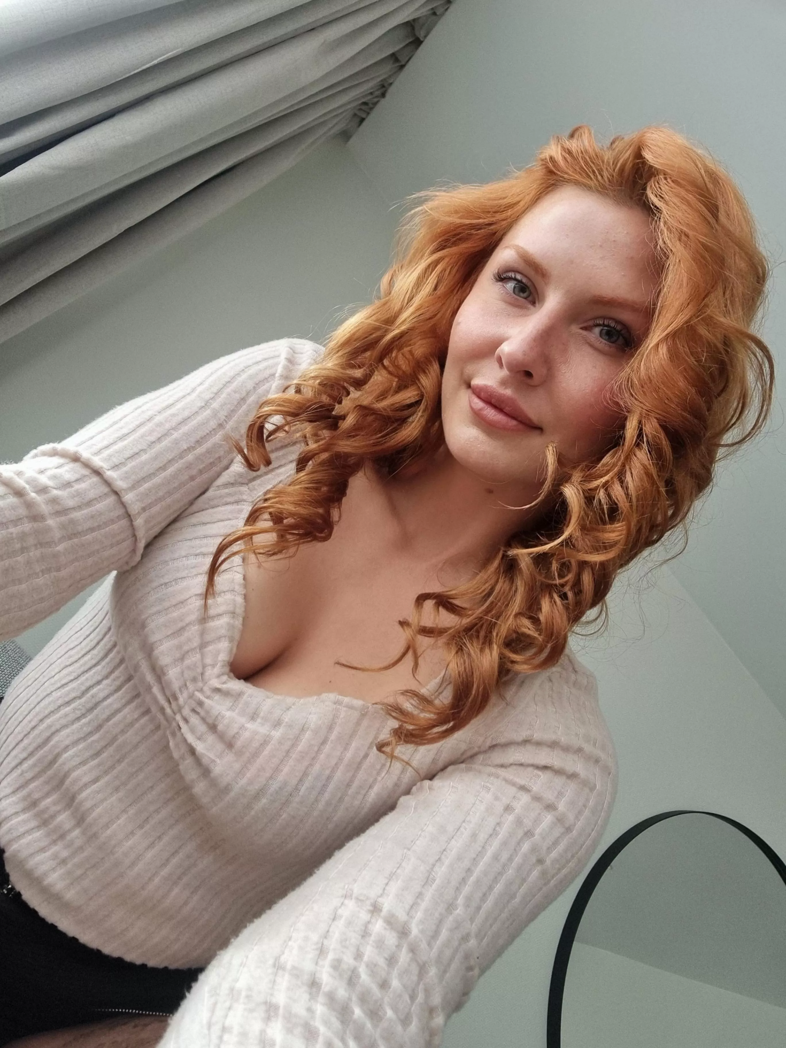 Any older man into matured redheads here? (F54) posted by Hadleigh_Helen