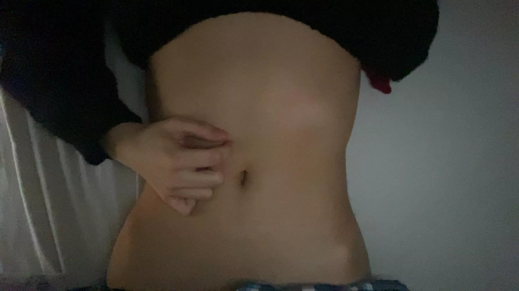 are u into slim waist? snap : a_bn209 posted by twiiiink3