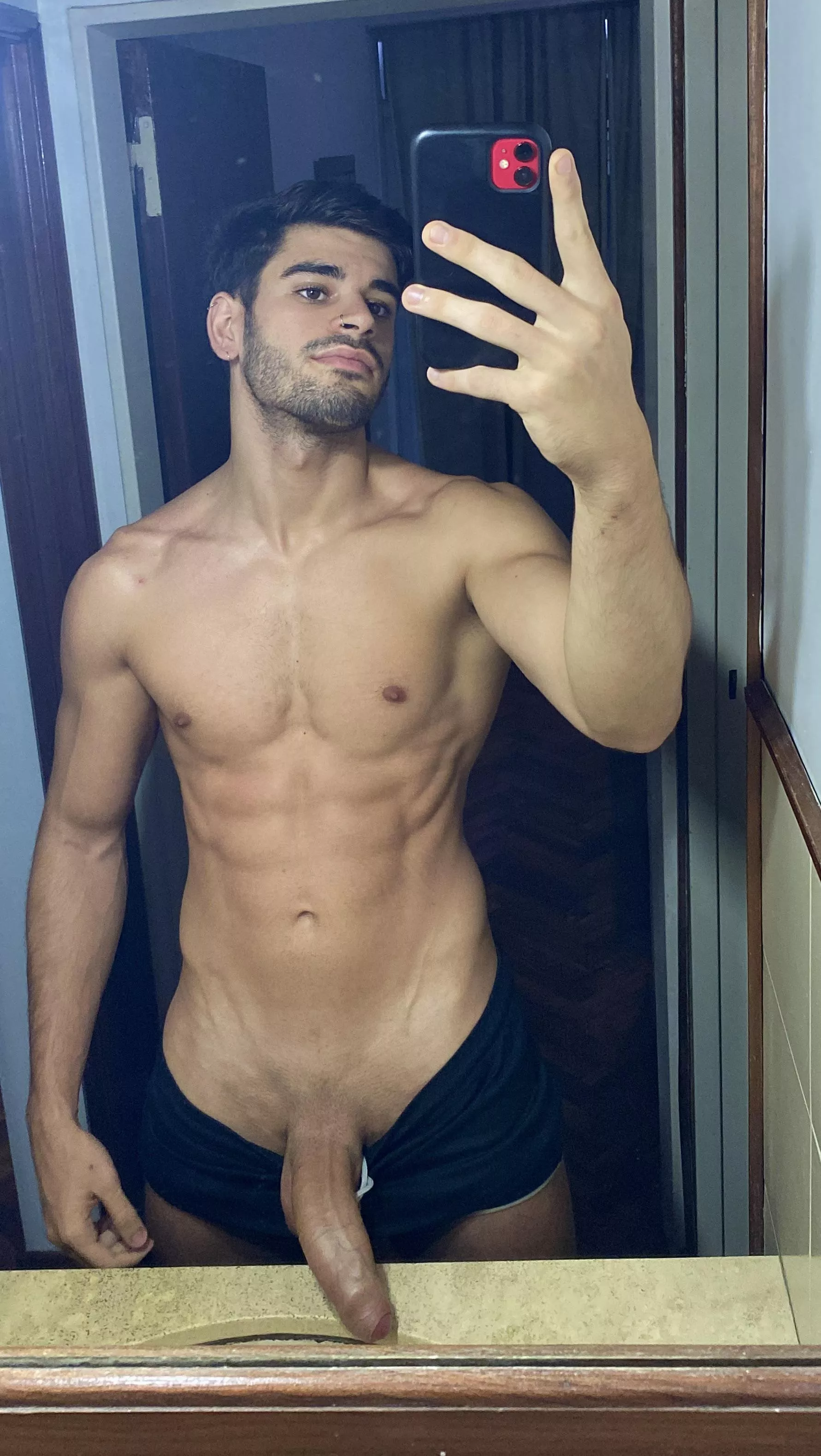 Could you handle 9 inch?😜🔥 posted by temptationking