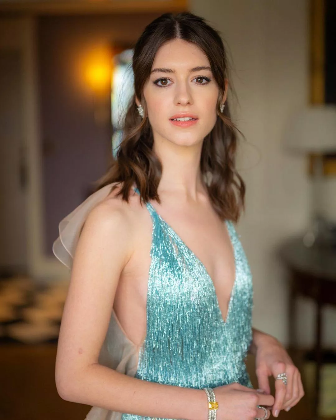 Daisy Edgar-Jones posted by OhNoWhatHappenedNow