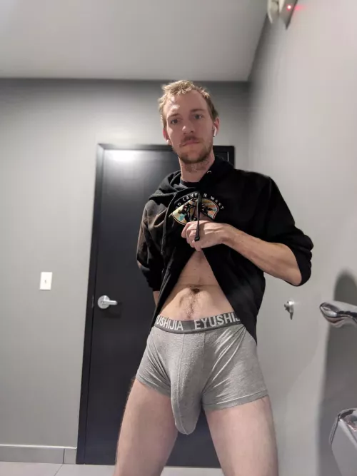 Deleted my last account, thought I was done here but I can’t stay away  by Spirited-Count-9793