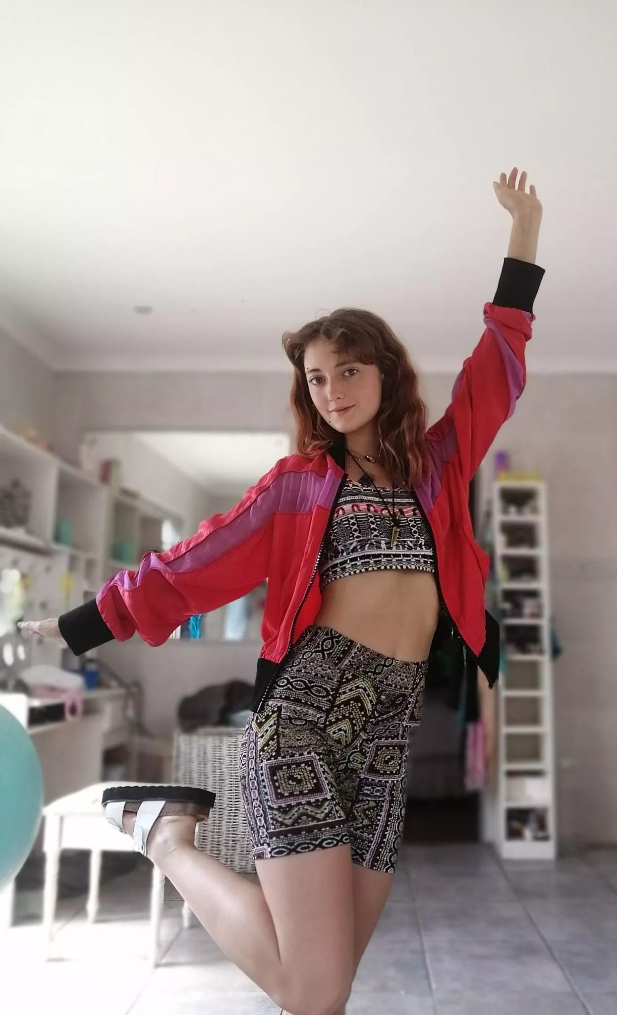 feeling playful in red, bookish babe craving attention rn F18 posted by kissesglitter