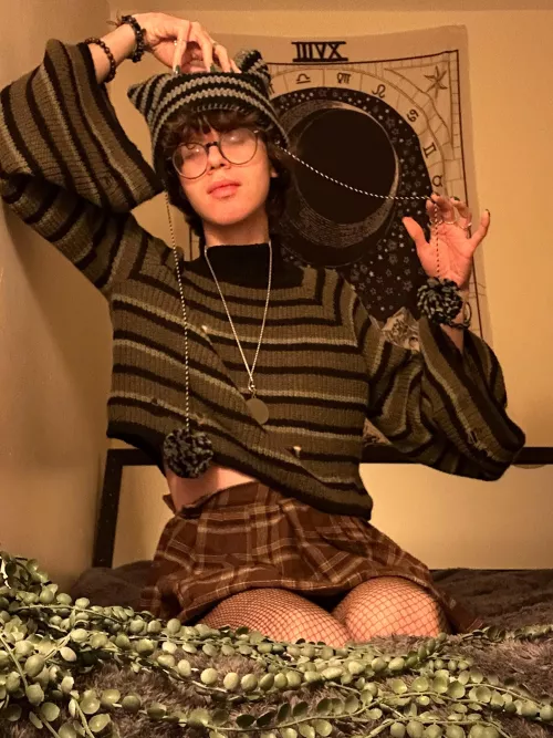 First post this year :) Hiya by CastielOnyx