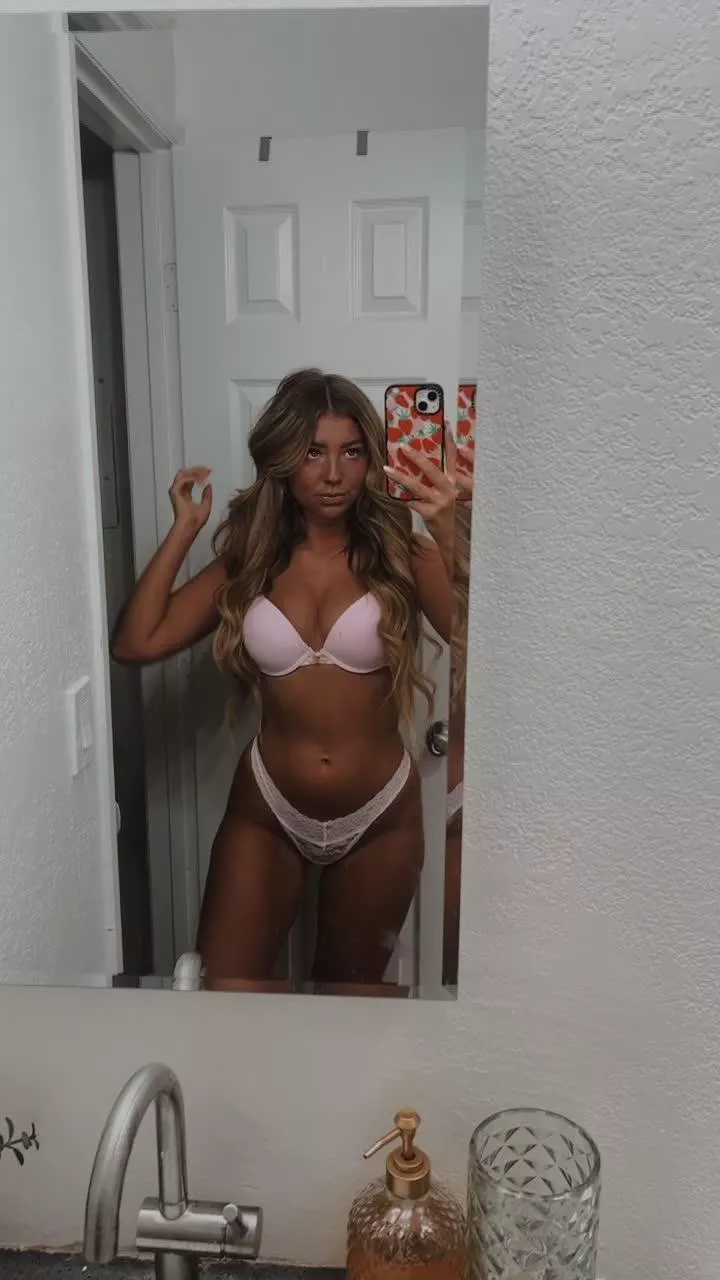 I want to wake up to your cock and spend a day with it posted by Gribaudodr