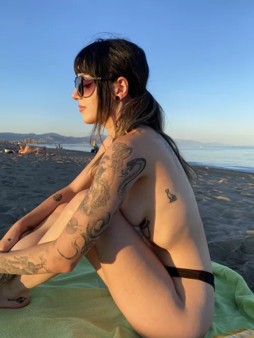 My little body looks so damn hot here by wryprovid