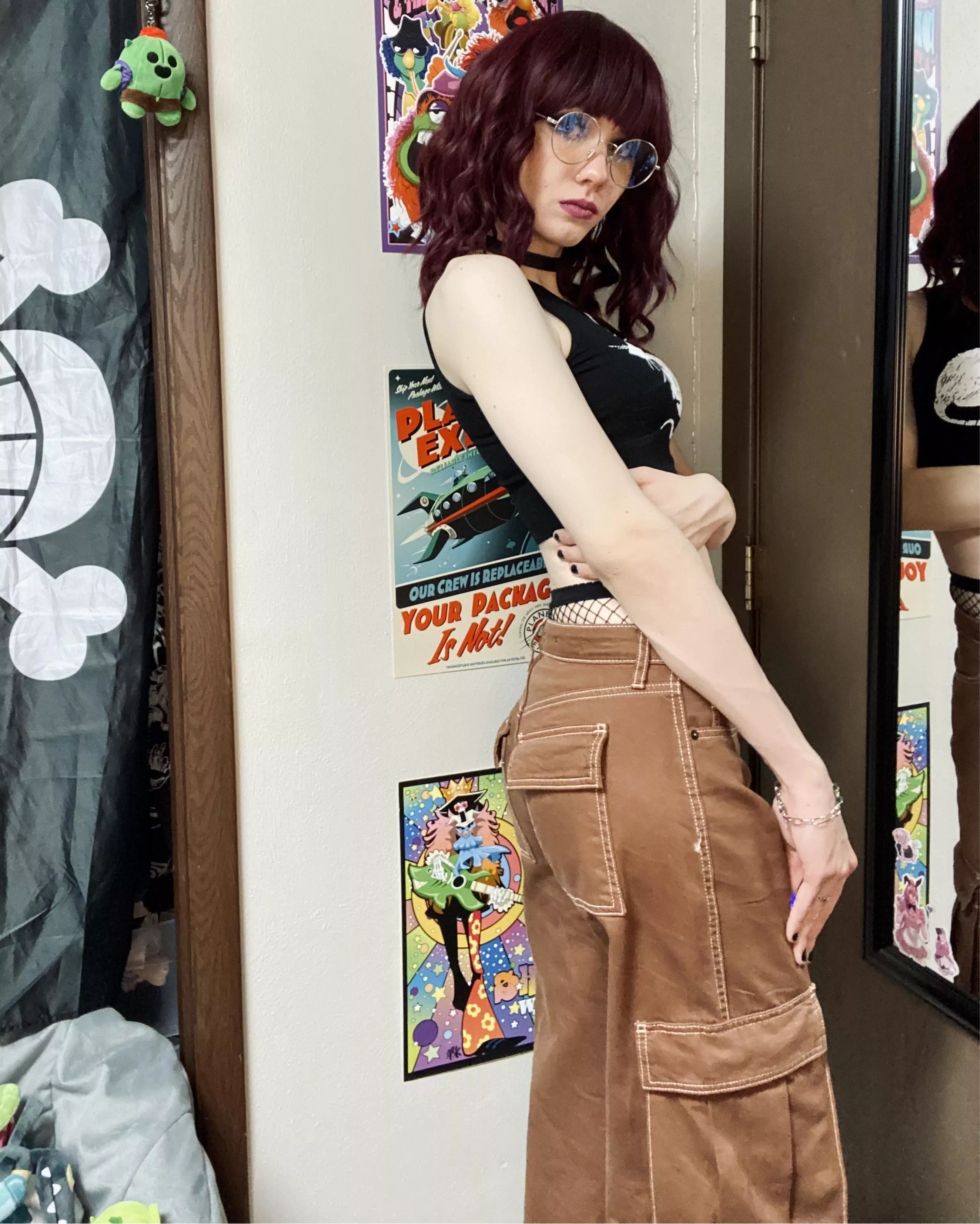 New favorite pants! How did I ever live without them 😮‍💨 posted by Garb0w0dor